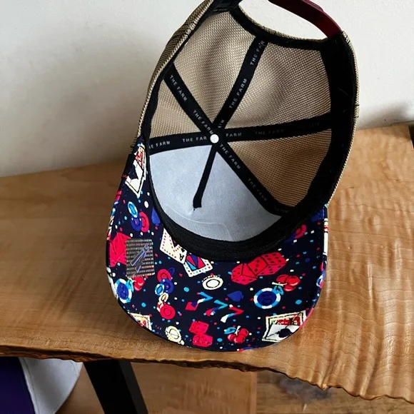 Goorin Bros Joker Farm Trucker Hat Hyena - Picture 4 of 4